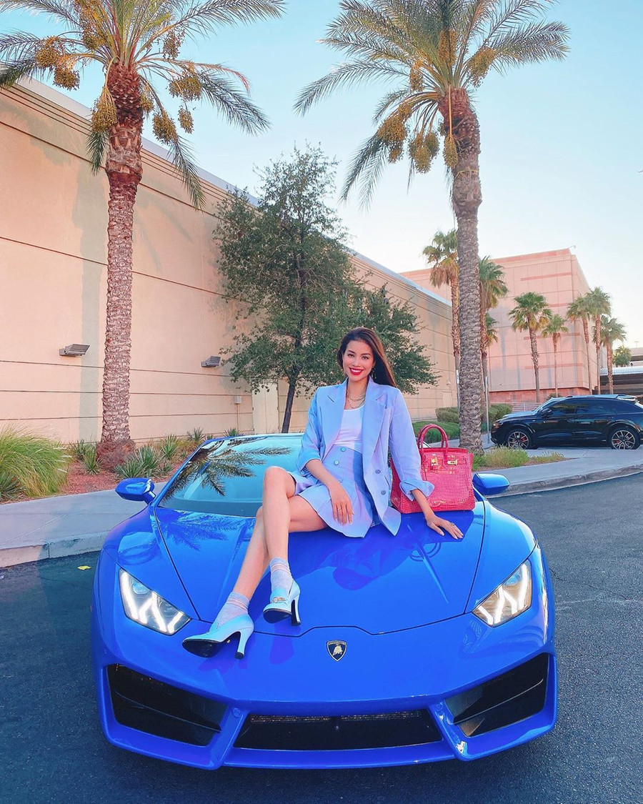 Phạm Hương khéo léo tiết lộ cuộc sống giàu sang như bà hoàng tại Mỹ ảnh 3