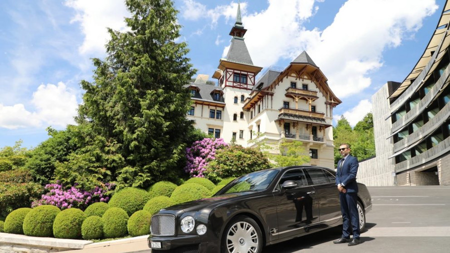 Khách của Paracelsus được cung cấp nơi ở biệt lập và đội ngũ phục vụ 24/7. Ảnh: Paracelsus-recovery.com Khách của Paracelsus được cung cấp nơi ở biệt lập và đội ngũ phục vụ 24/7. Ảnh: Paracelsus-recovery.com