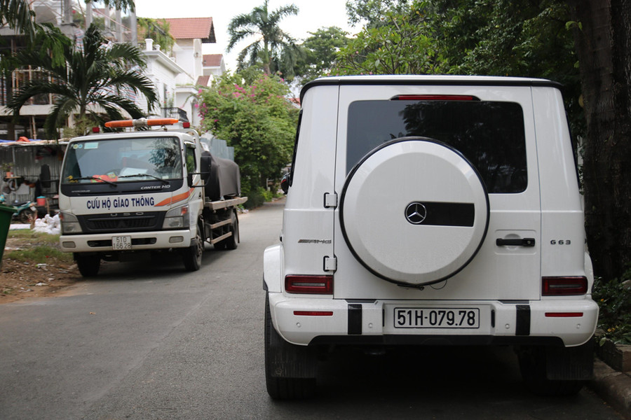 Minh Nhựa sẽ mang dàn xe 100 tỷ đến lễ cưới con gái? ảnh 7 Minh Nhua se mang dan xe 100 ty den le cuoi con gai? hinh anh 8