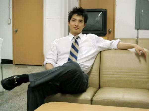 98ac6dcc-cdef-4ba5-b66f-1ba917086232