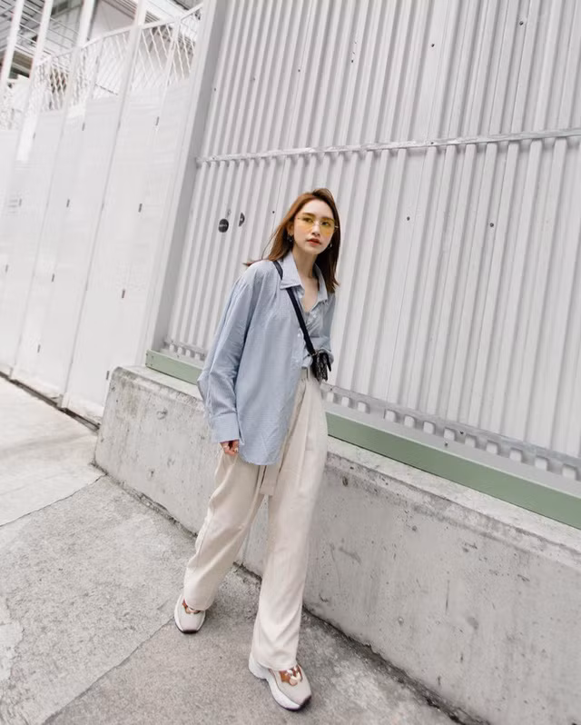 Để không tự “già hóa” phong cách công sở, chị em hãy áp dụng 4 tips diện quần âu sau đây - Ảnh 7.