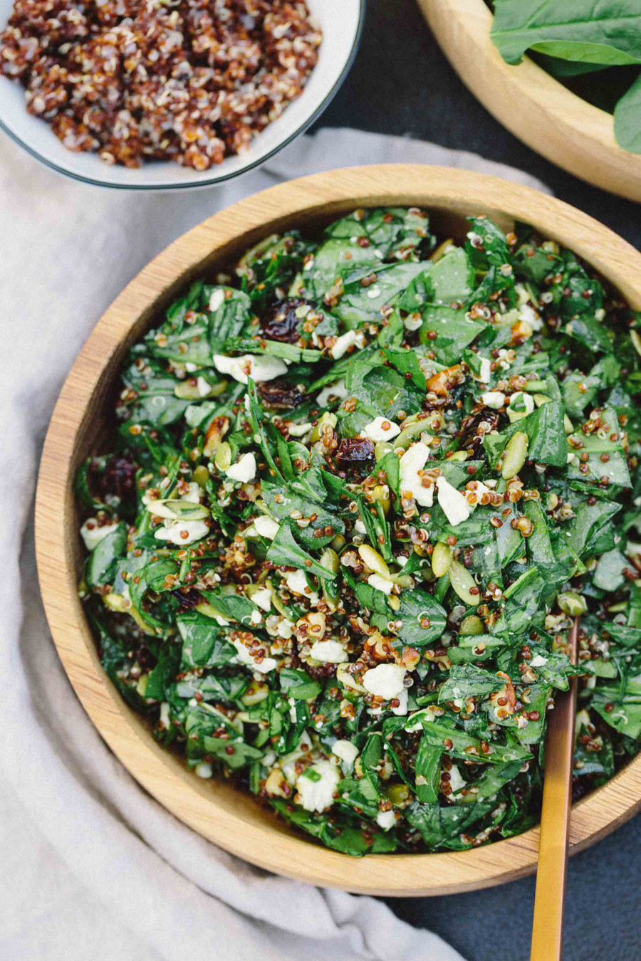 Thực đơn đám cưới con gái Minh Nhựa: Bất ngờ món ăn bình dân giữa bàn tiệc toàn sơn hào hải vị ảnh 8 Thực đơn đám cưới con gái Minh Nhựa: Bất ngờ món ăn bình dân giữa bàn tiệc toàn sơn hào hải vị ảnh 8