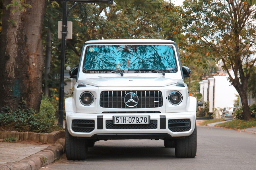 Minh Nhựa sẽ mang dàn xe 100 tỷ đến lễ cưới con gái? ảnh 9 Minh Nhua se mang dan xe 100 ty den le cuoi con gai? hinh anh 10