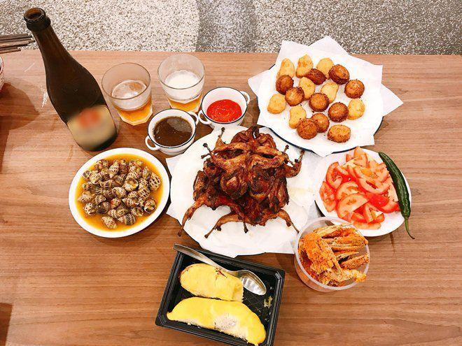 Ngỡ là thiên kim tiểu thư, ít ai ngờ em gái Quang Vinh đảm đang khiến chị em phục lăn thế này ảnh 6