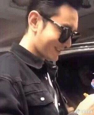 Hình ảnh Angelababy chụp cùng David Beckham đứng vị trí đầu bảng hot-search ảnh 7 Hình ảnh Angelababy chụp cùng David Beckham đứng vị trí đầu bảng hot-search ảnh 7