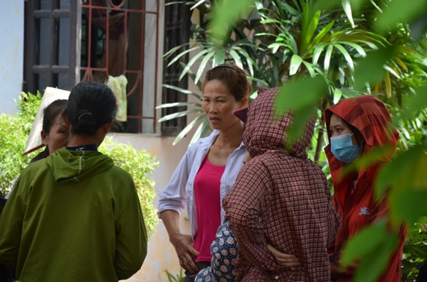 Hiện trường vụ anh truy sát gia đình em ruột khiến 5 người thương vong ở Hà Nội ảnh 6 Hiện trường vụ anh truy sát gia đình em ruột khiến 5 người thương vong ở Hà Nội-7