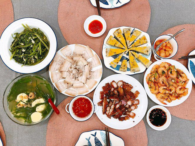 Ngỡ là thiên kim tiểu thư, ít ai ngờ em gái Quang Vinh đảm đang khiến chị em phục lăn thế này ảnh 4