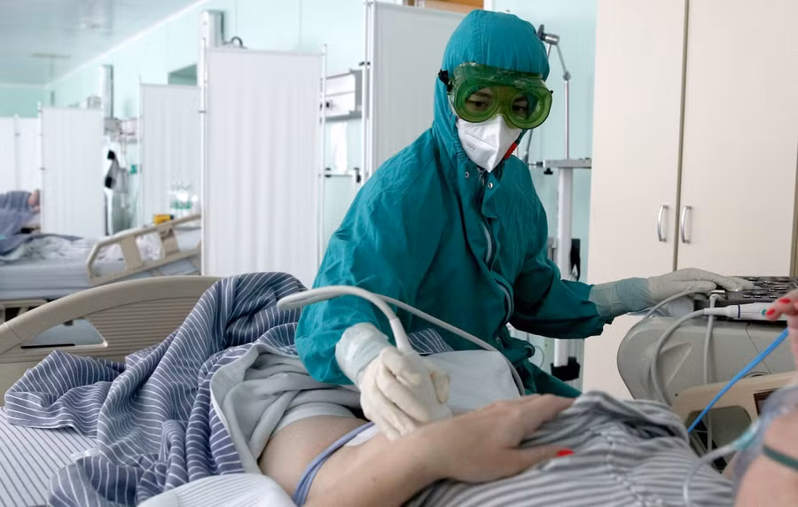 Mặc dù hiếm gặp, nhưng mắc Covid-19 khi mang thai có thể làm tăng nguy cơ thai chết lưu. Ảnh: NBC News.