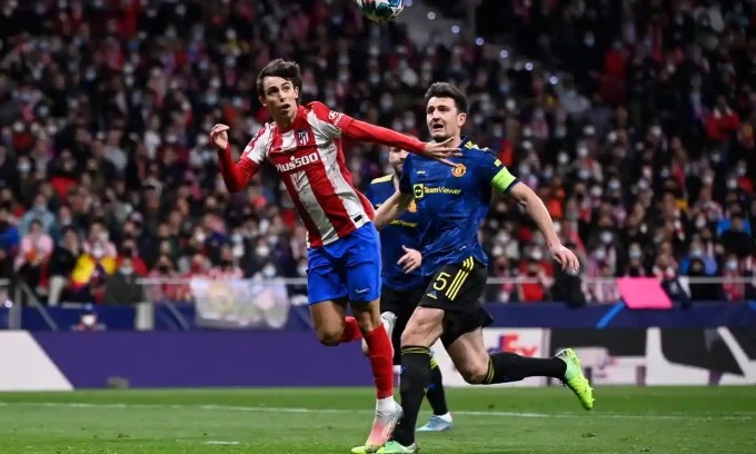 Joao Felix đánh đầu mở tỷ số cho Atletico Madrid.