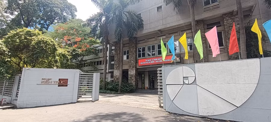 Trường Đại học Kiến trúc TPHCM.