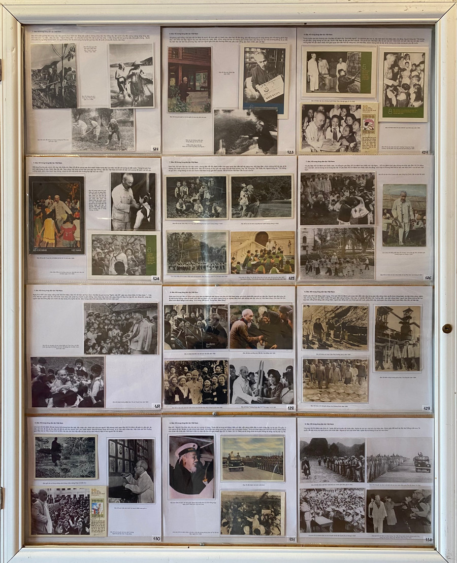 Bộ sưu tập được thiết kế thành khung tiêu chuẩn với những bức bưu ảnh đã được phát hành và sưu tầm từ nhiều quốc gia. Bộ sưu tập được thiết kế thành khung tiêu chuẩn với những bức bưu ảnh đã được phát hành và sưu tầm từ nhiều quốc gia.