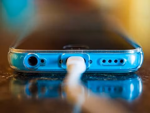 Những sai lầm tai hại về cách sạc pin cho iPhone