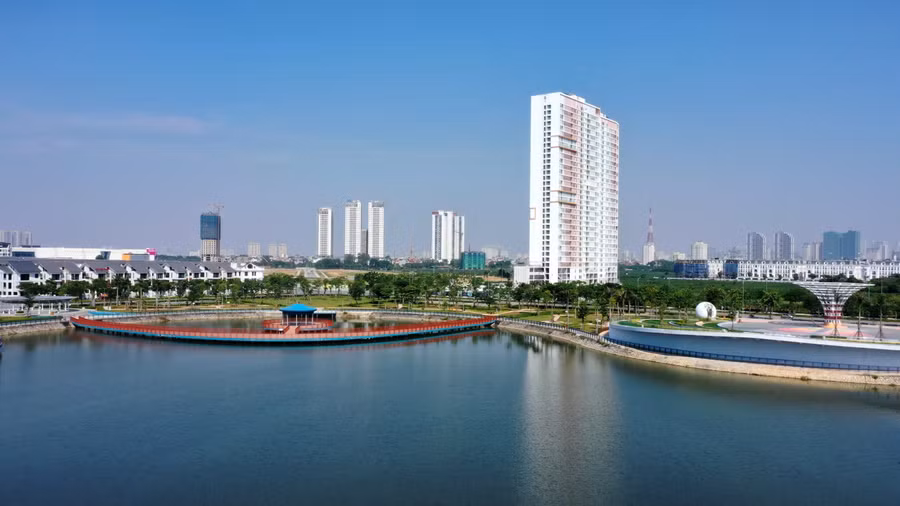 Đại diện Tập đoàn Nam Cường cho rằng, người dân căng băng rôn phản đối Tập đoàn là không có căn cứ pháp luật. Ảnh: Nam Cường