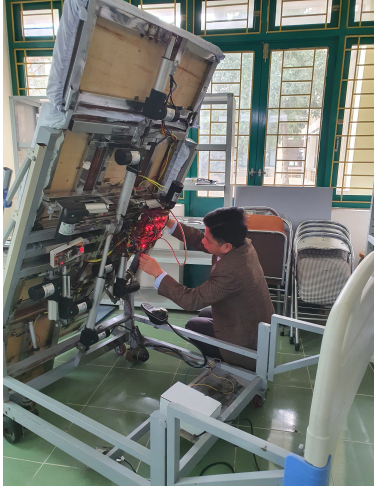 Hệ thống điều khiển trung tâm của giường.