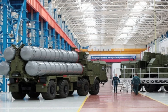 Hệ thống phòng không S-400 Triumph của Nga.