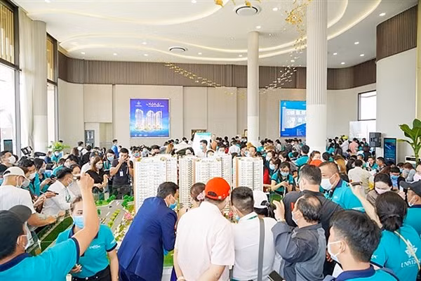 Một dự án được DN kinh doanh bất động sản giới thiệu đến khách hàng.