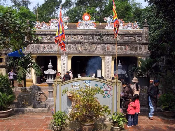 Đền thờ bà Nguyễn Thị Bích Châu tại Kỳ Anh (Hà Tĩnh).