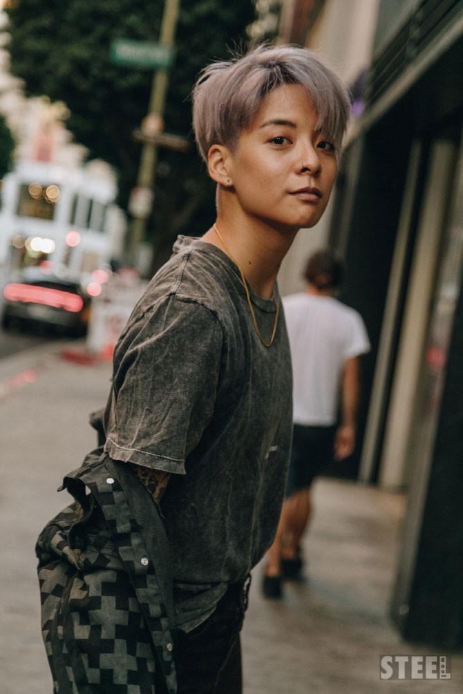 Nữ ca sĩ Amber. Nữ ca sĩ Amber.