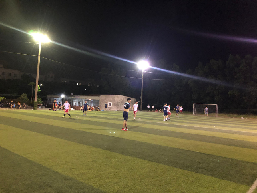 Trận đấu khai mạc đầy kịch tính, sôi nổi và hấp dẫn. Trận đấu khai mạc đầy kịch tính, sôi nổi và hấp dẫn.