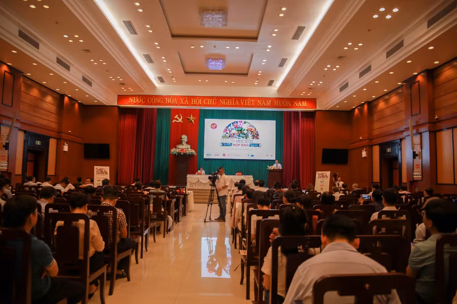 Họp báo Festival làng nghề truyền thống Huế 2023.