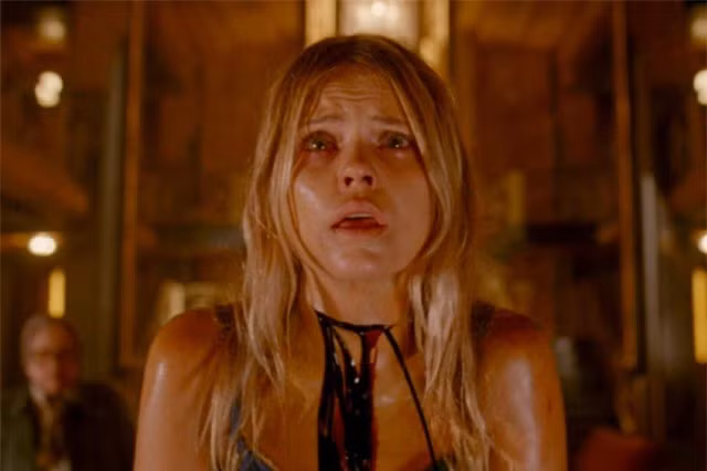 Lịch sử đẫm máu về khách sạn ma ám nổi tiếng nhất Los Angeles, Mỹ - Ảnh 2.