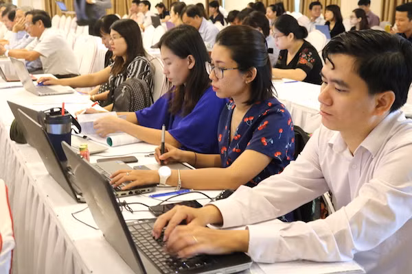 Các đại biểu tại Hội thảo - Tập huấn