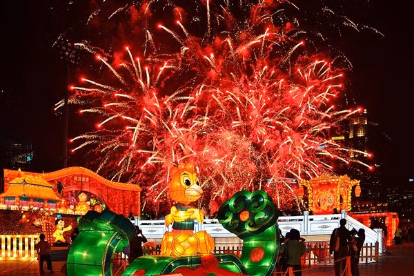 "Thiên đường" lễ hội dịp Tết Nguyên đán ảnh 1