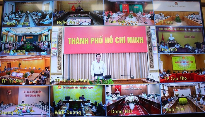 Hội nghị trực tuyến báo cáo về mục tiêu, nhiệm vụ và các giải pháp thuộc Chương trình Mục tiêu quốc gia về chấn hưng, phát triển văn hóa, xây dựng con người Việt Nam. Hội nghị trực tuyến báo cáo về mục tiêu, nhiệm vụ và các giải pháp thuộc Chương trình Mục tiêu quốc gia về chấn hưng, phát triển văn hóa, xây dựng con người Việt Nam.