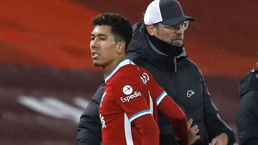 Số phận như “chỉ mành treo chuông” của 9 cầu thủ lừng lẫy ảnh 1