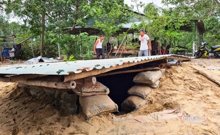 Làm hầm tránh bão. Ảnh minh họa/INT