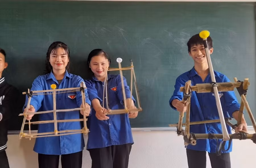 Những sản phẩm STEM của cô và trò.