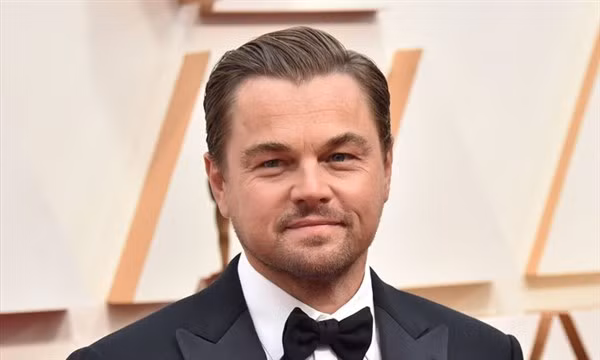 Những ngôi sao kiếm "bộn tiền" trong năm 2021 ảnh 4