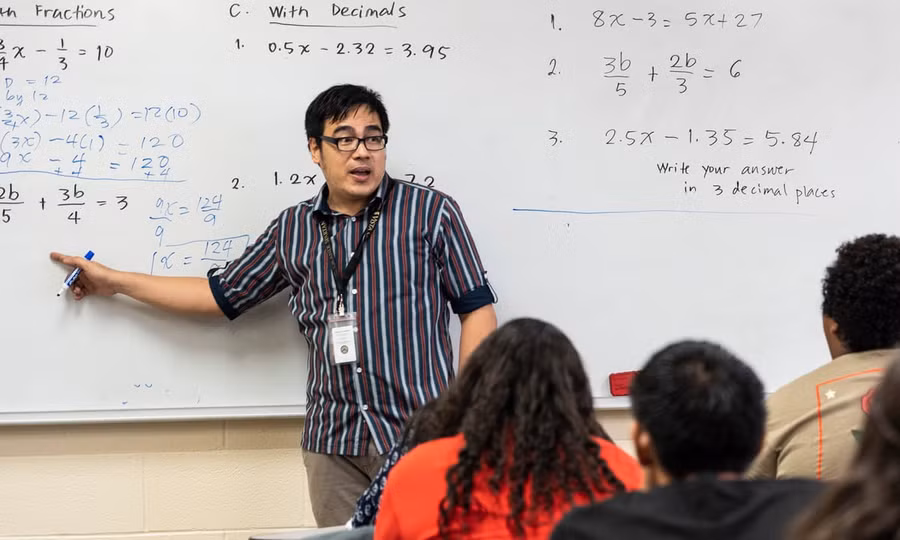 Giáo viên Philippines dạy toán ở Mỹ.