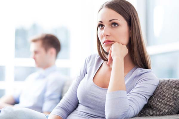 Phải biết “trơ” mặt trước thiệp mời đám cưới!