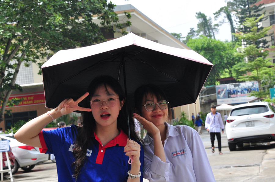 Các thí sinh tại Yên Bái tự tin bước vào môn thi cuối. Các thí sinh tại Yên Bái tự tin bước vào môn thi cuối.