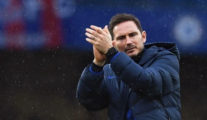 Lampard vẫn đều đặn nhận hơn 85.000 euro mỗi tuần dù đã bị Chelsea sa thải tháng Giêng.