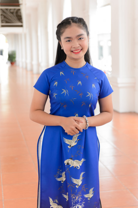 Đàm Vĩnh Hưng tự tay trang điểm cho chồng Cẩm Ly - Ảnh 7 Dam Vinh Hung tu tay trang diem cho chong Cam Ly - Anh 7