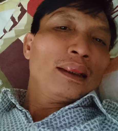 Bi thu xa danh cap duoi trong cuoc lien hoan 20/10 - Anh 1