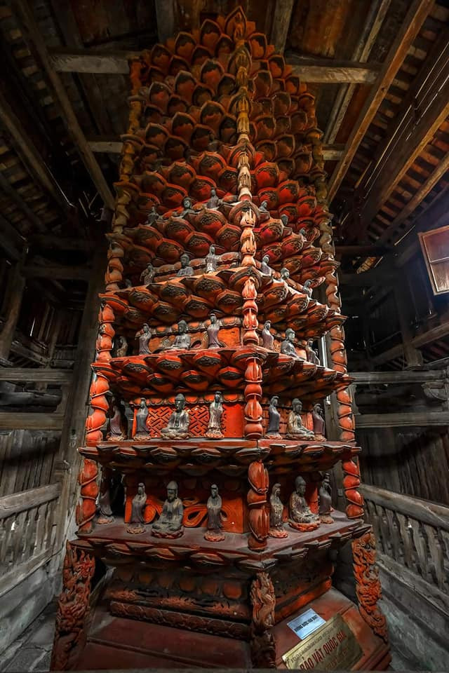 Bảo vật quốc gia Tòa cửu phẩm liên hoa chùa Bút Tháp (Bắc Ninh).