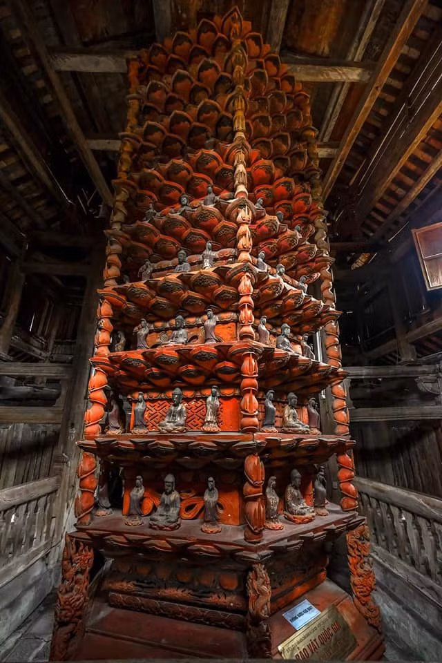 Bảo vật quốc gia Tòa cửu phẩm liên hoa chùa Bút Tháp (Bắc Ninh).