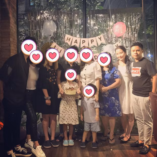 Primmy Trương để lộ vòng 2 lùm lùm làm dấy lên nghi vấn mang thai.