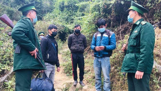 Thanh Hóa: Phát hiện, cách ly ngay 3 người nhập cảnh trái phép tại biên giới
