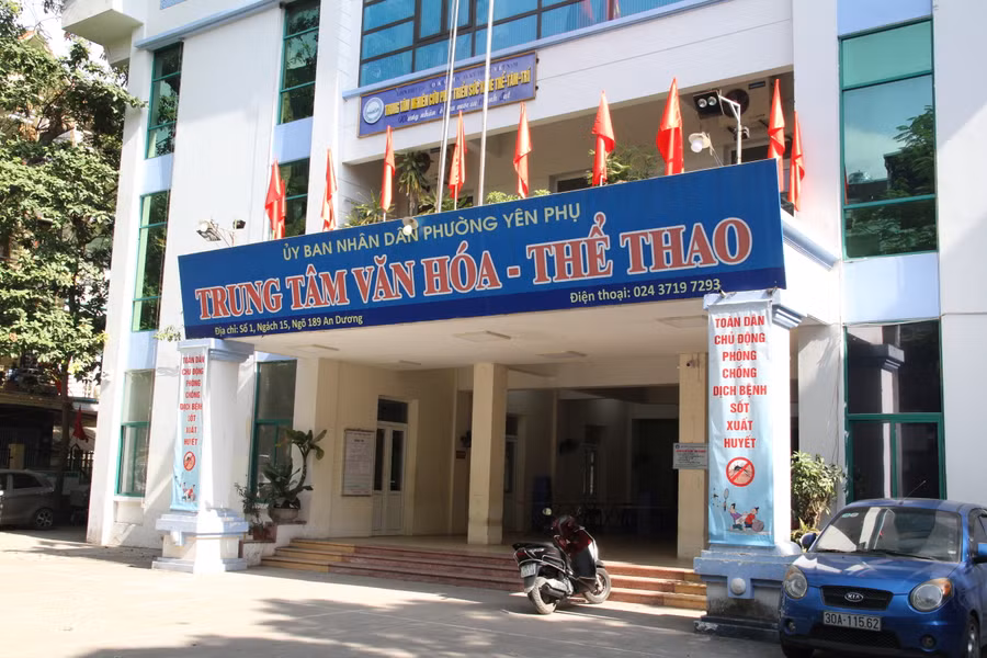 Trụ sở tuần tra phố An Dương (địa chỉ lớp học tình thương của bà Nam) trước đây giờ thành Trung tâm Văn hóa, Thể thao phường Yên Phụ.