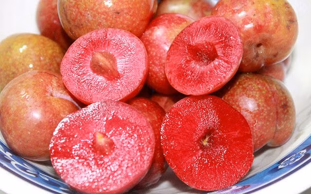 'Cherry là mận hậu!'