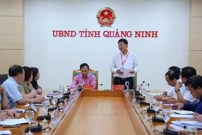 Thứ trưởng Lê Hải An yêu cầu Ban chỉ đạo thi của tỉnh, Hội đồng thi và các Ban của Hội đồng thi không chủ quan về con người cũng như thiết bị hỗ trợ đến khâu cuối cùng của kỳ thi. Ảnh: Việt Hà Thứ trưởng Lê Hải An yêu cầu Ban chỉ đạo thi của tỉnh, Hội đồng thi và các Ban của Hội đồng thi không chủ quan về con người cũng như thiết bị hỗ trợ đến khâu cuối cùng của kỳ thi. Ảnh: Việt Hà