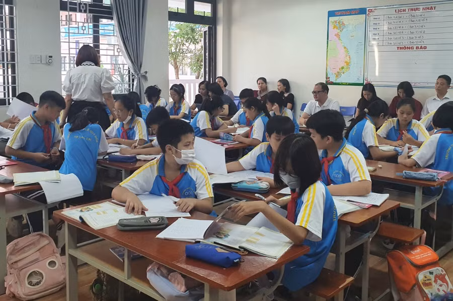 Dạy học liên thông cần thiết cho bước chuyển tiếp của học sinh lớp 5 lên lớp 6