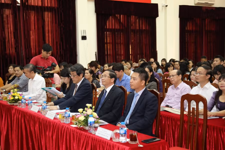 Quang cảnh Lễ ra mắt Triển lãm