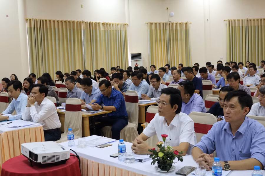 Quang cảnh buổi tập huấn