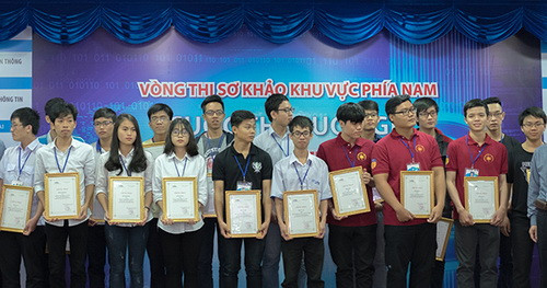 Các đội thi được trao giải tại khu vực miền Nam Các đội thi được trao giải tại khu vực miền Nam