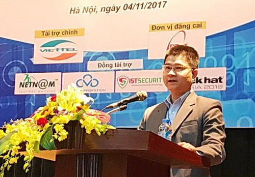Ông Tô Hồng Nam - Phó Cục trưởng Cục CNTT phát biểu tại vòng Sơ khảo Cuộc thi khu vực miền Bắc Ông Tô Hồng Nam - Phó Cục trưởng Cục CNTT phát biểu tại vòng Sơ khảo Cuộc thi khu vực miền Bắc